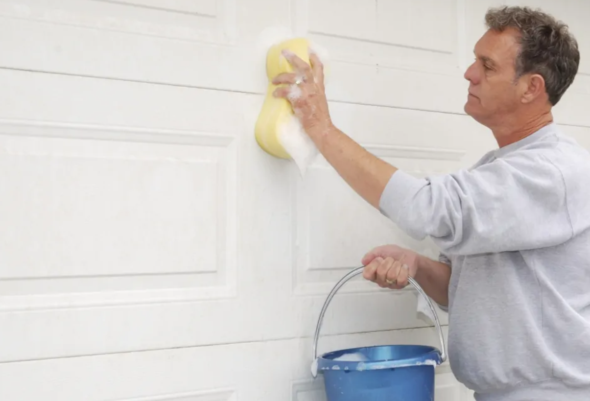 How To Clean Your Garage Door